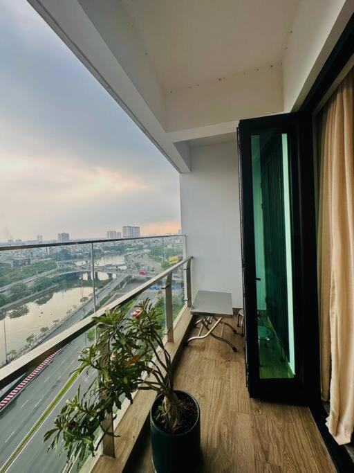 D1Mension 3Br Luxury Condo City Center In Dist 1 Хошимин Екстериор снимка
